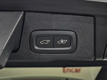 2024 Volvo XC60 с пробегом 13 390 км