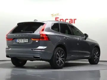 2021 Volvo XC60 с пробегом 151 471 км