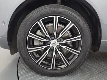2021 Volvo XC60 с пробегом 151 471 км