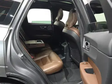 2021 Volvo XC60 с пробегом 151 471 км