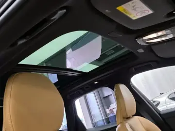2022 Volvo XC60 с пробегом 74 312 км