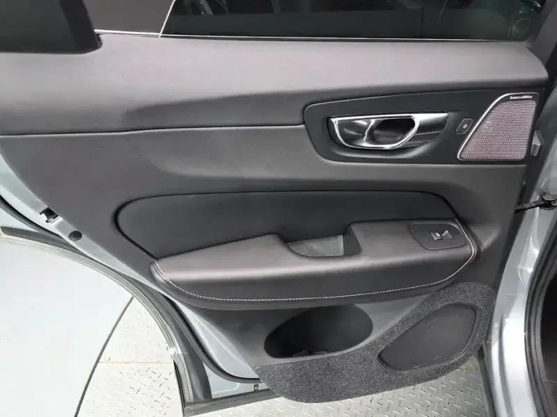 2019 Volvo XC60 с пробегом 103 815 км