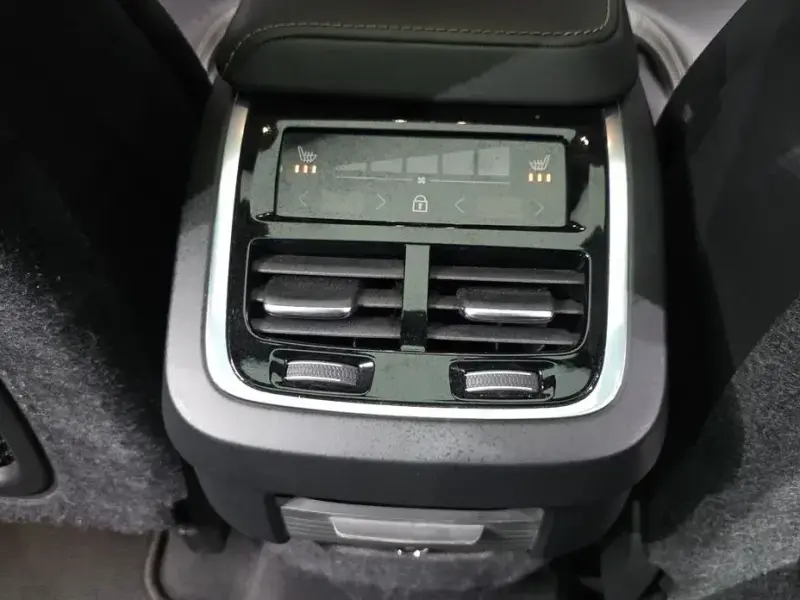 2019 Volvo XC60 с пробегом 103 815 км