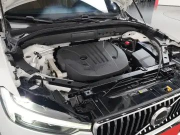 2022 Volvo XC60 с пробегом 50 595 км