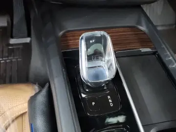2022 Volvo XC60 с пробегом 50 595 км