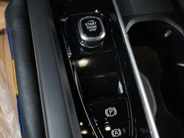 2022 Volvo XC60 с пробегом 50 595 км