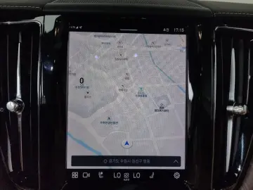 2022 Volvo XC60 с пробегом 50 595 км