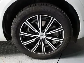 2020 Volvo XC60 с пробегом 112 703 км
