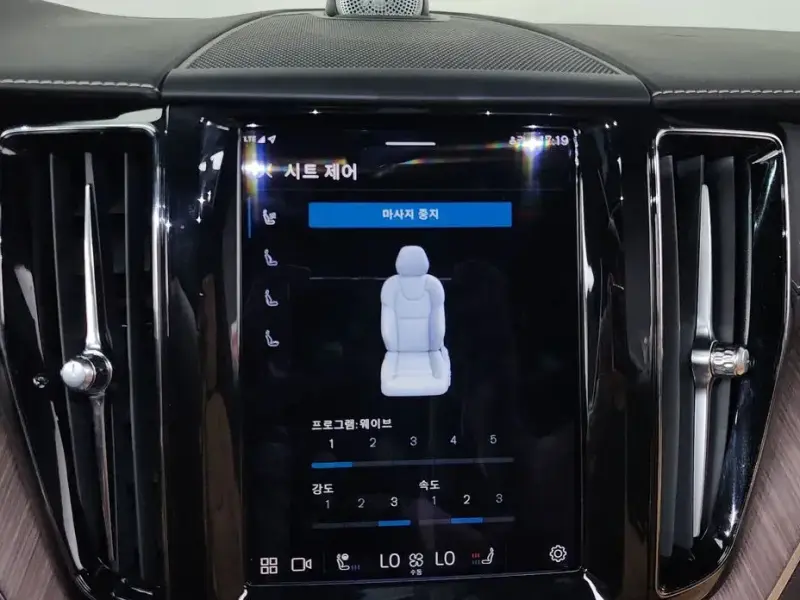 2022 Volvo XC60 с пробегом 50 595 км