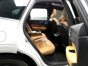 2020 Volvo XC60 с пробегом 112 703 км