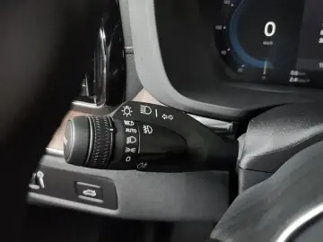 2022 Volvo XC60 с пробегом 50 595 км