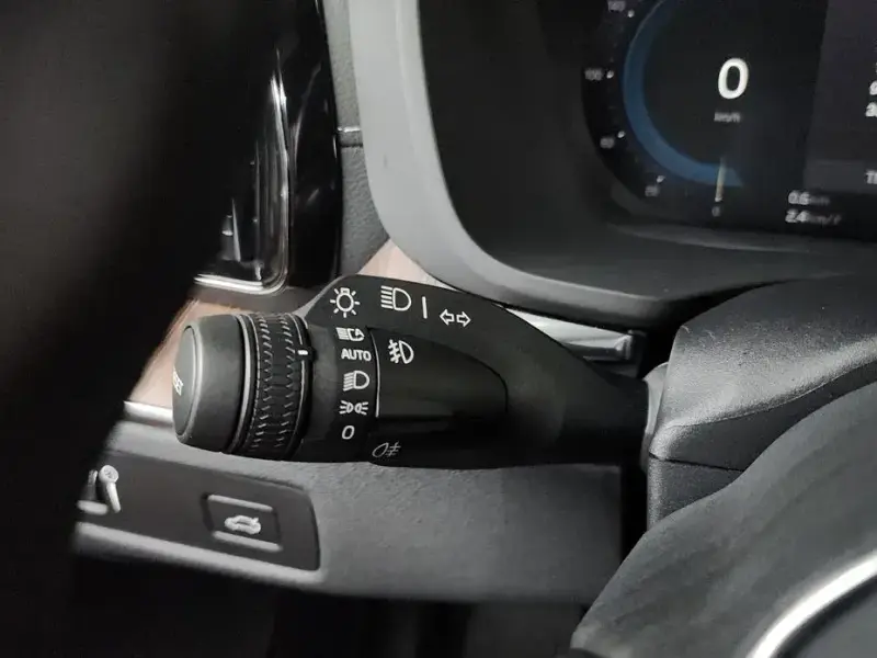 2022 Volvo XC60 с пробегом 50 595 км