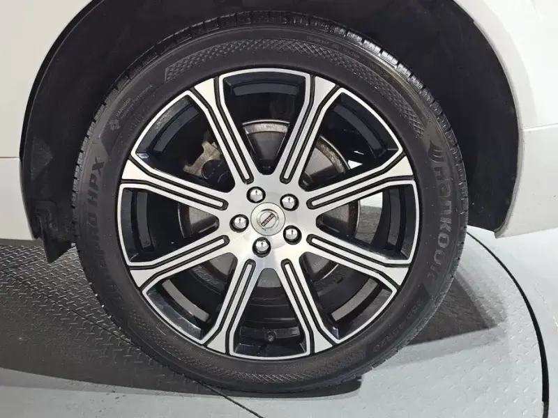 2019 Volvo XC60 с пробегом 60 185 км