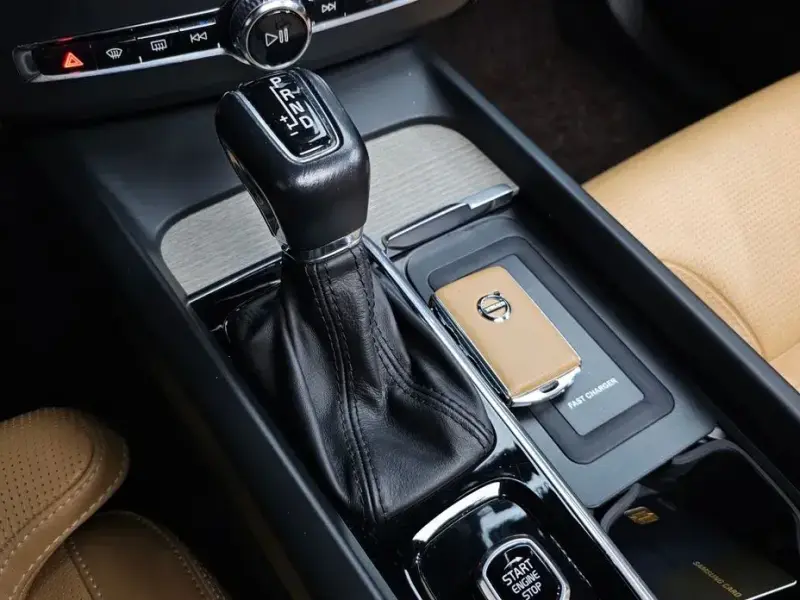 2019 Volvo XC60 с пробегом 60 185 км