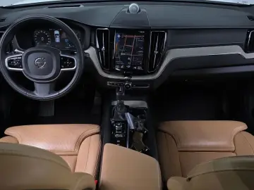 2019 Volvo XC60 с пробегом 50 835 км