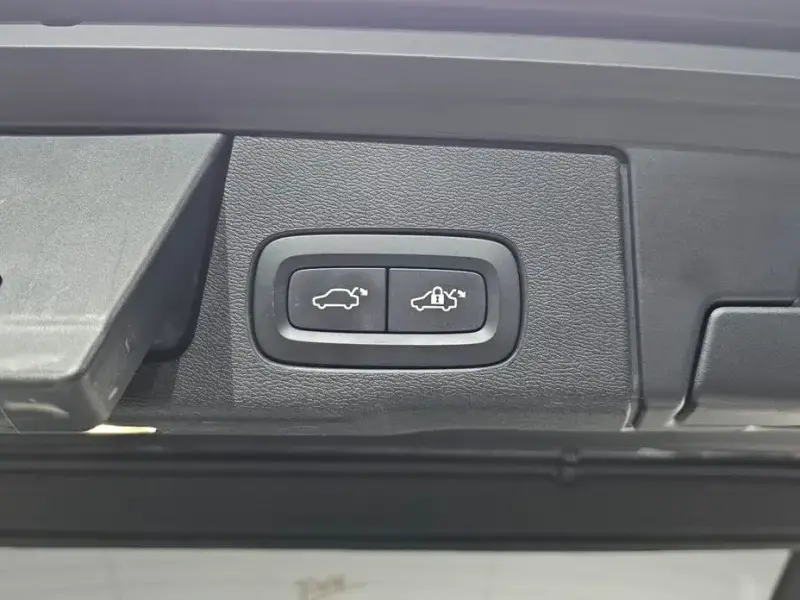2019 Volvo XC60 с пробегом 60 185 км