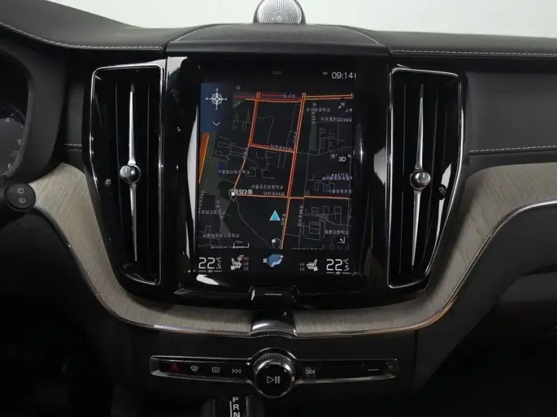 2019 Volvo XC60 с пробегом 50 835 км