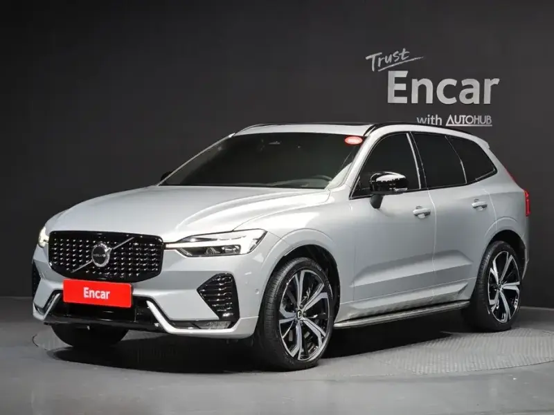 2022 Volvo XC60 с пробегом 70 728 км