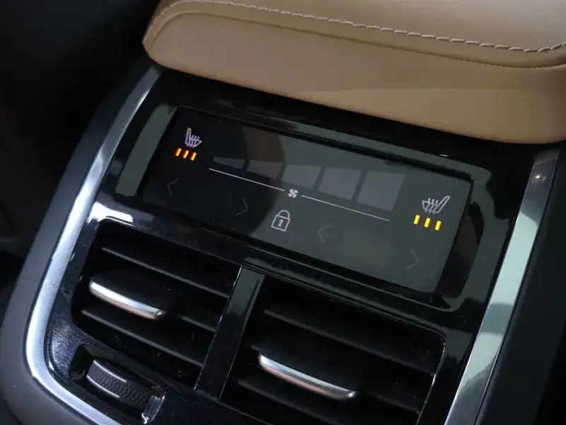2019 Volvo XC60 с пробегом 50 835 км