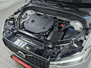 2022 Volvo XC60 с пробегом 70 728 км