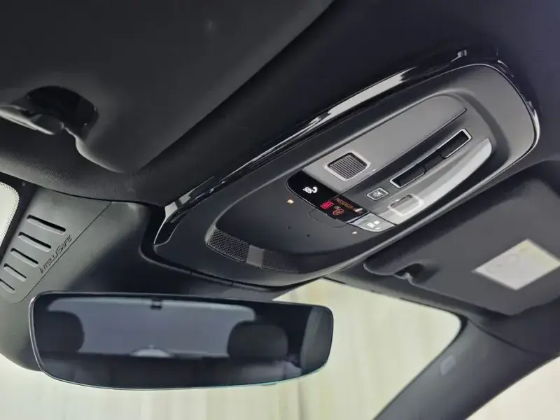 2022 Volvo XC60 с пробегом 70 728 км