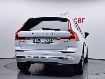2023 Volvo XC60 с пробегом 24 111 км