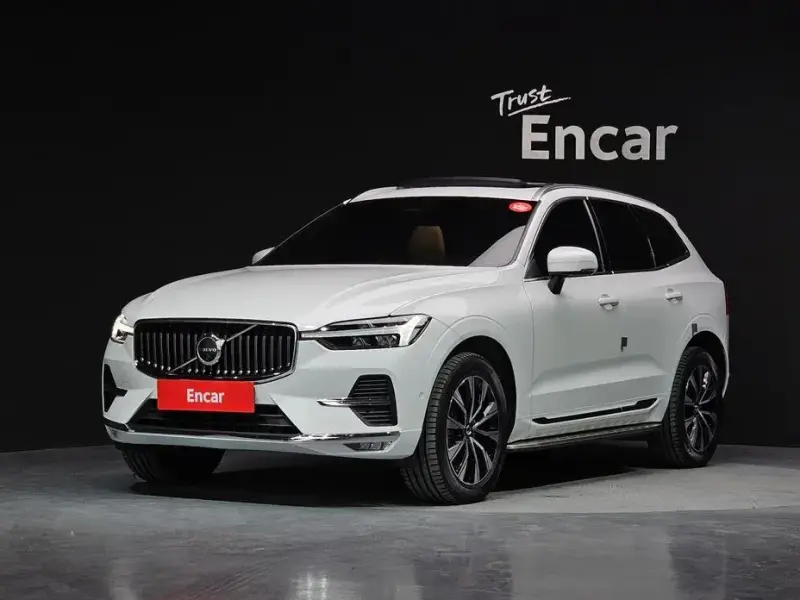 2023 Volvo XC60 с пробегом 19 894 км