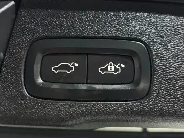 2023 Volvo XC60 с пробегом 24 111 км