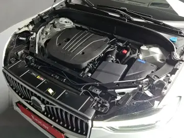 2023 Volvo XC60 с пробегом 19 894 км