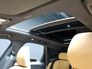 2023 Volvo XC60 с пробегом 19 894 км