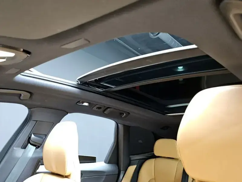 2023 Volvo XC60 с пробегом 19 894 км