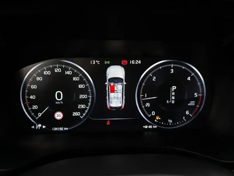 2019 Volvo XC60 с пробегом 134 192 км