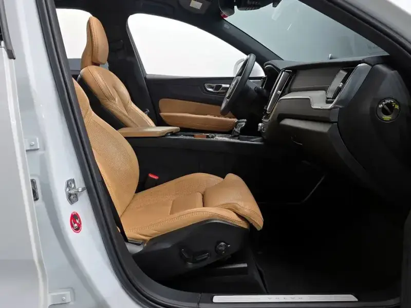 2019 Volvo XC60 с пробегом 134 192 км