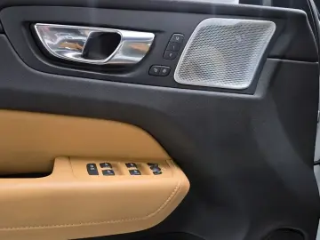 2019 Volvo XC60 с пробегом 134 192 км