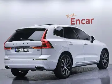 2021 Volvo XC60 с пробегом 84 825 км