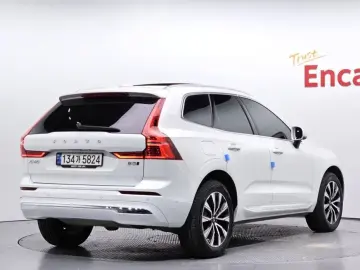 2023 Volvo XC60 с пробегом 61 169 км