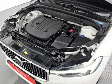 2023 Volvo XC60 с пробегом 61 169 км