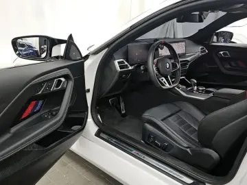 2025 BMW M2 с пробегом 12 834 км