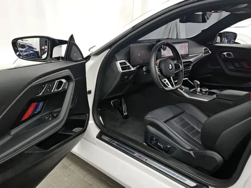 2025 BMW M2 с пробегом 12 834 км