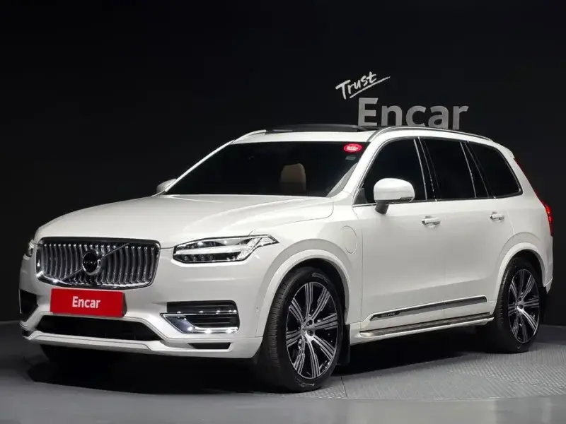 2022 Volvo XC90 с пробегом 68 954 км