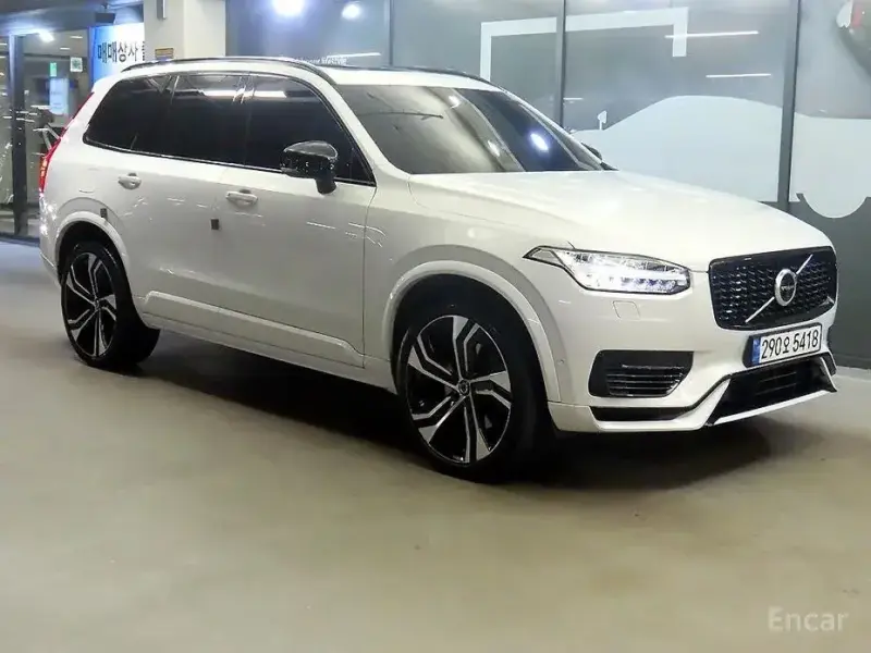 2020 Volvo XC90 с пробегом 44 298 км