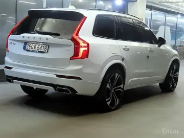 2020 Volvo XC90 с пробегом 44 298 км