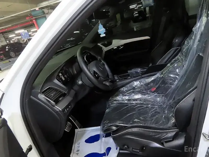 2020 Volvo XC90 с пробегом 44 298 км
