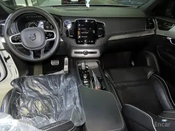 2020 Volvo XC90 с пробегом 44 298 км