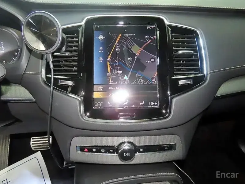 2020 Volvo XC90 с пробегом 44 298 км