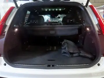 2020 Volvo XC90 с пробегом 44 298 км