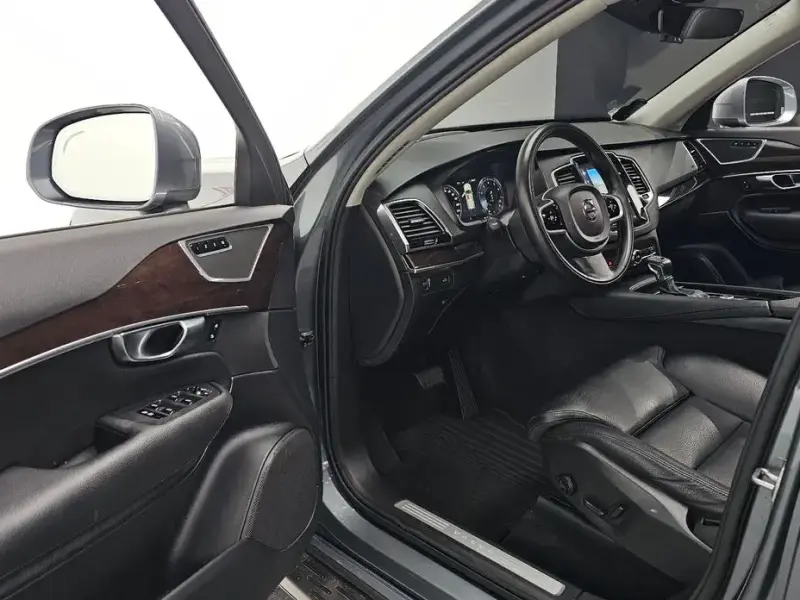 2018 Volvo XC90 с пробегом 176 127 км