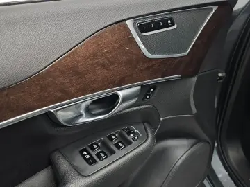 2018 Volvo XC90 с пробегом 176 127 км