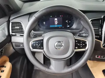 2023 Volvo XC90 с пробегом 65 980 км