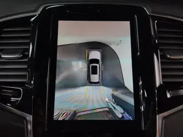 2023 Volvo XC90 с пробегом 65 980 км